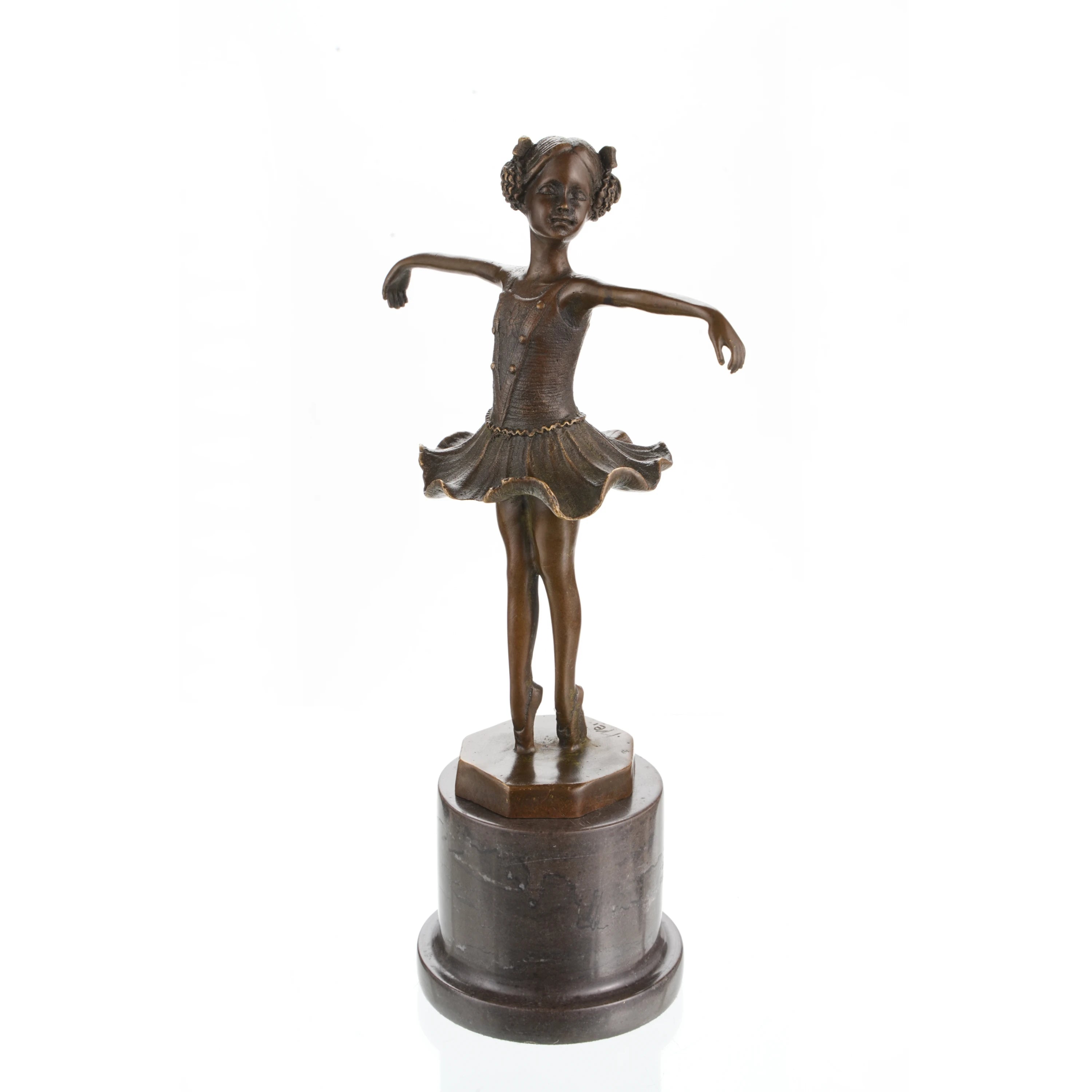 Elegant bronze ballerina sculpture capturing the beauty and grace of classical dance. A refined art statue perfect for home décor, collectors, and ballet lovers.