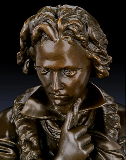 Full-length bronze statue of Ludwig van Beethoven, capturing his creative genius and strength. Handcrafted sculpture with marble base—ideal for collectors, musicians, and statement interiors.