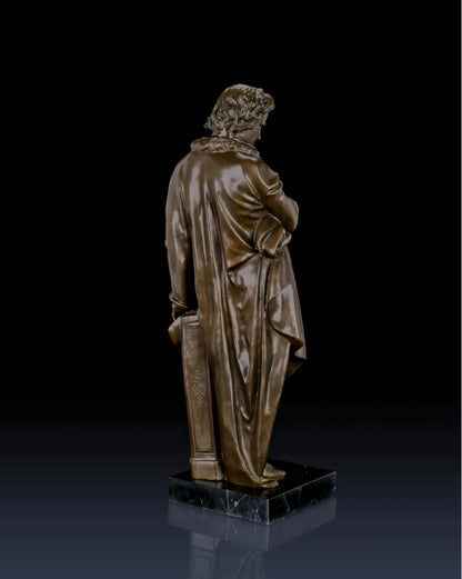 Full-length bronze statue of Ludwig van Beethoven, capturing his creative genius and strength. Handcrafted sculpture with marble base—ideal for collectors, musicians, and statement interiors.