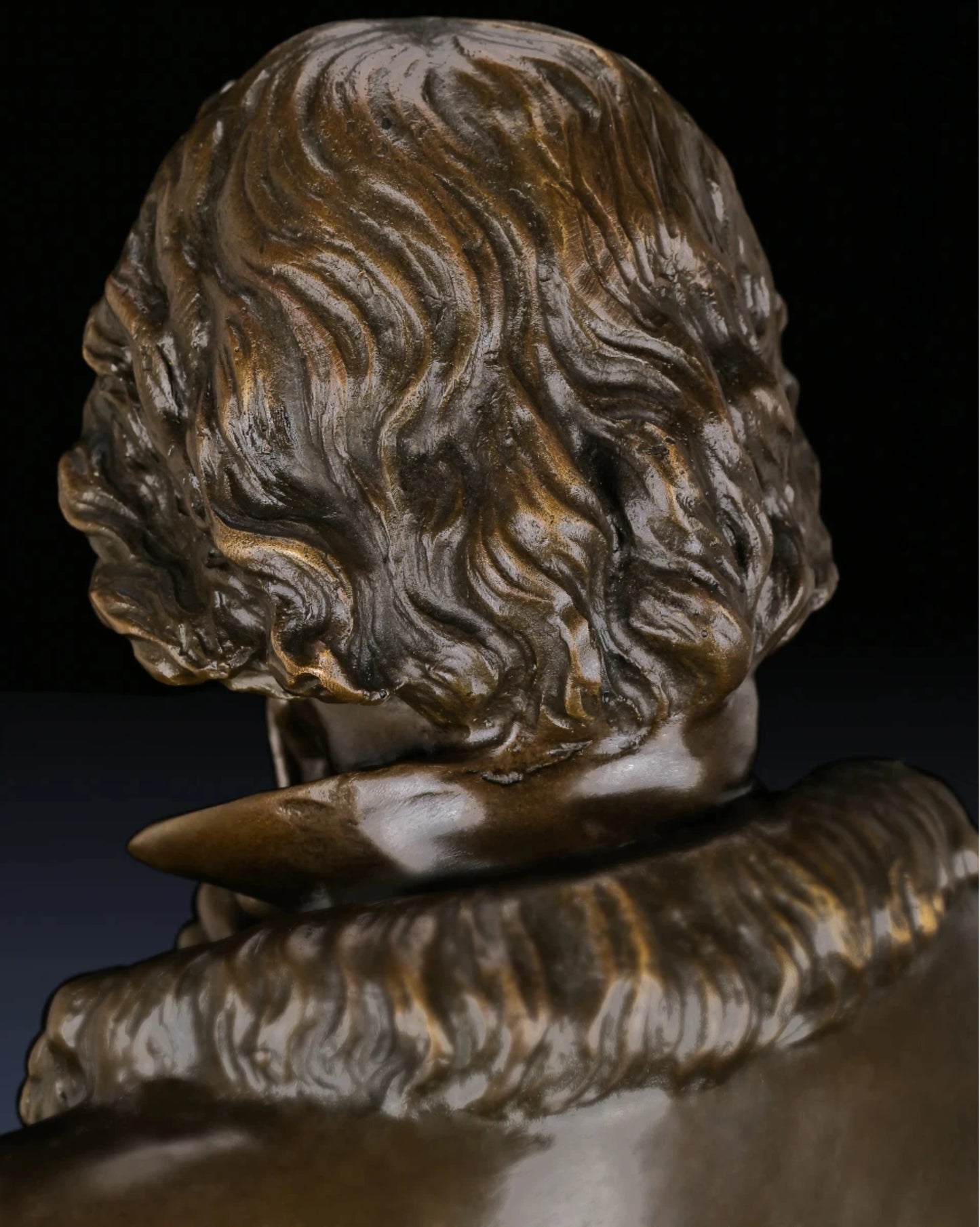 This is a stately full-length bronze statue of Ludwig van Beethoven, the legendary German composer, crafted using the lost-wax casting method.