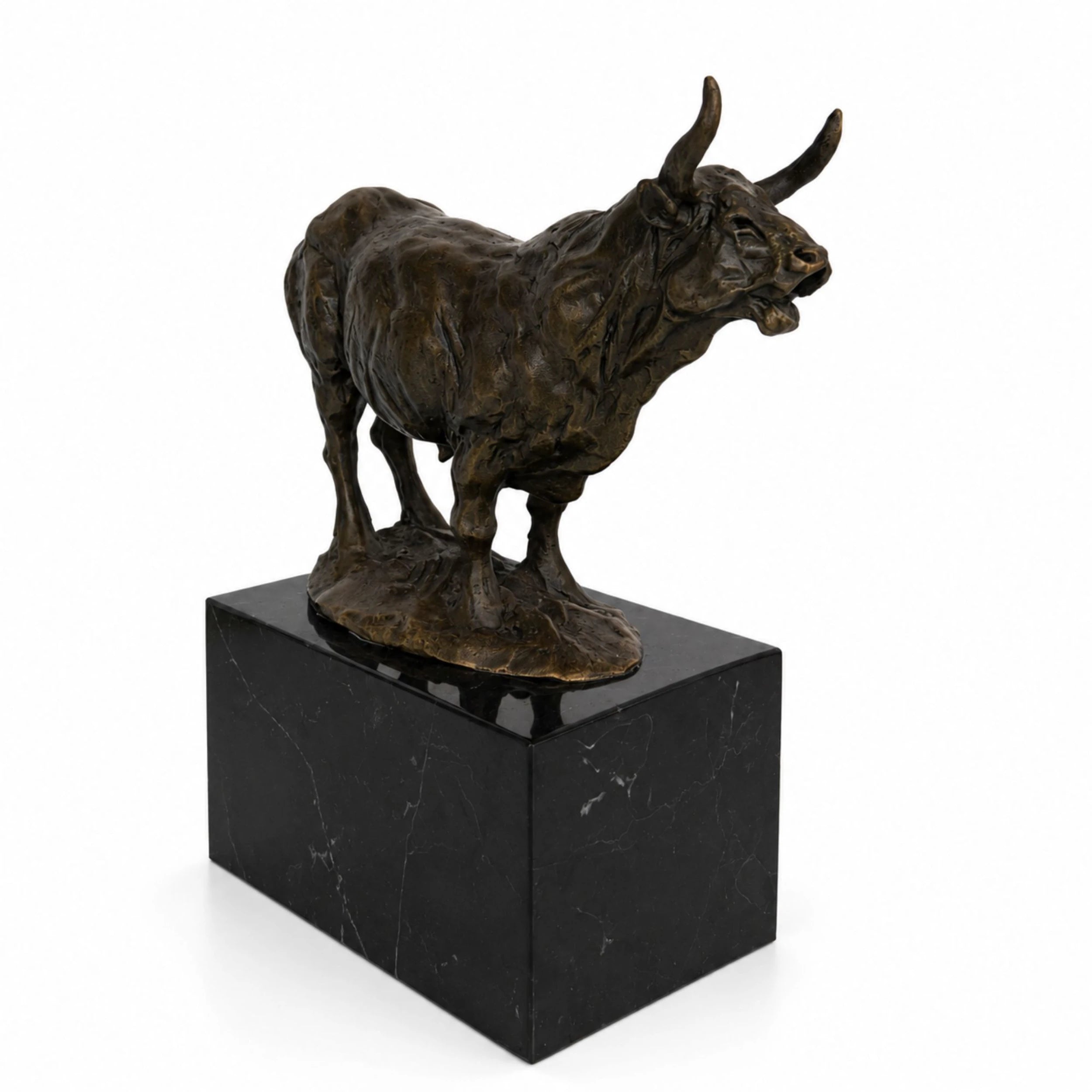 Charging Bull Bronze Sculpture sculptural detail